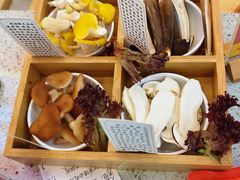 -阿婆情腊排骨火锅(金虹路店)