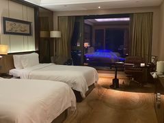 -兰州皇冠假日酒店