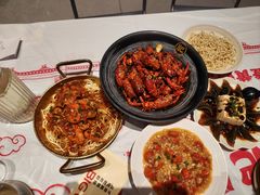 -肥肥虾庄·金牌油焖大虾(杨园滨江时代walk店)