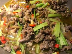 猫儿山的小黄牛-吃饭皇帝大(解放西路店)