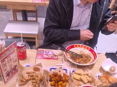 -魔都三兄弟酸辣粉·蘸卤炸串(虹桥万科店)