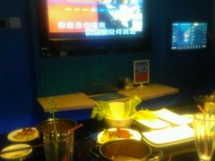 -唯爱KTV聚会餐厅(仙林东城汇店)
