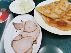 -李连贵酒家熏肉大饼(昆明街店)