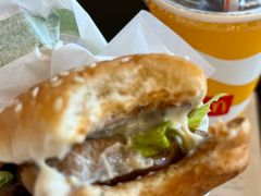 板烧鸡腿堡-麦当劳(机场DFS店)