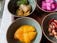 -半山腰·云南菜(侨福芳草地店)