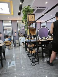 -藤野造型烫染·漂发