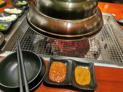 -肉甲韩国木炭烤肉(新壹街1店)