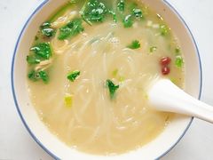 鸭汤米线-烤鸭肉夹馍鸭汤店