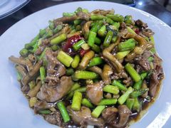 炒鸭杂-余杨鸭鸭餐厅