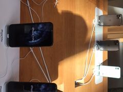 -Apple零售店(华贸购物中心店)