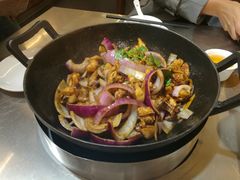 -胡须佬鸡煲四季火锅店(石厦西村直营店)