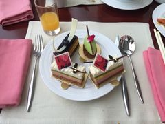 -东莞塘厦三正半山温泉酒店·沙利文西餐厅
