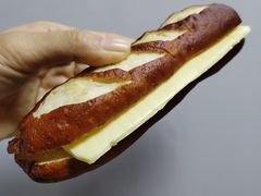 黄油碱水包-OUR Bakery(SKP-S店)