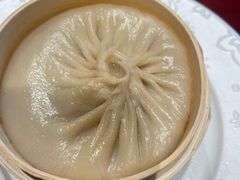 酸萝卜老鸭灌汤包-红杏酒家·地道川菜(一品天下店)