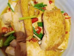 -忆江南·临江鱼馆