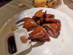 招牌红烧乳鸽-太平馆西餐厅(北京路店)