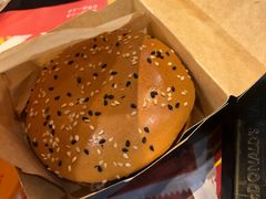 安格斯厚牛芝士堡-麦当劳(宽城万达店)