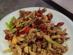 -闫府私房菜·百年鲁菜(恒隆店)