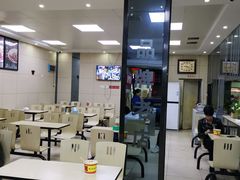 大堂-江三王记牛杂馆(总店)