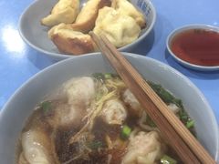 -天天锅贴王(迎凤街店)