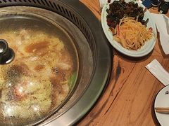 -山里屯铁锅炖·东北菜(康桥店)
