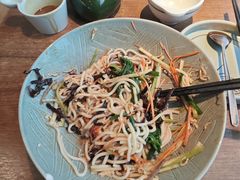 玉溪鸡丝凉米线-云海肴·汽锅鸡·云南菜(祥云小镇店)