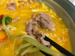 酸汤肥牛-荣小馆(临海世纪花城店)