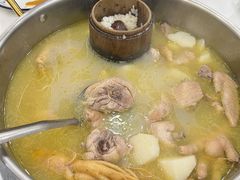 -朴小妹人参鸡汤火锅(长白山万达店)