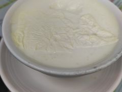 -义顺牛奶公司