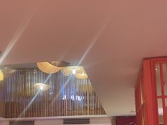 -何师傅美蛙鱼头(汉街店)