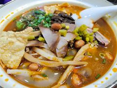 -丽丽三鲜螺蛳粉(田林路店)