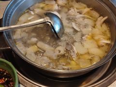 -润园四季椰子鸡火锅(海上世界店)