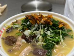 -文山荷鲜居(翠湖店)