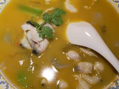 -嫩芽 ·地道重庆菜(十八梯露台夜景店)