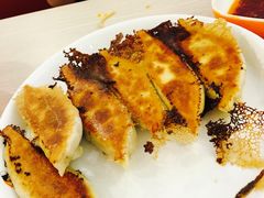 -鲜鲜锅贴(荆山路店)