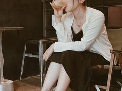 -小巨场咖啡