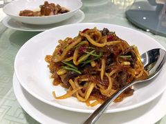 酸萝卜炒粉-南山鲜虾面·活鲜小馆·海味大连菜(南山总店)