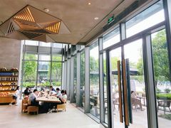 -星巴克臻选(杭州嘉里中心1F店)