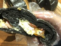 墨鱼培根芝士-面包与我Bread Or Me(长城汇店)