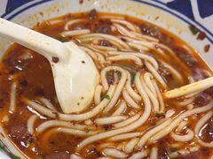 -鑫花溪牛肉米粉(凤凰街创始总店)