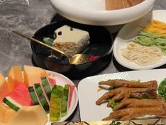 -德天肥牛海鲜火锅(城西银泰店)