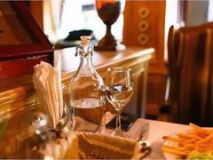 -火车头法国西餐厅