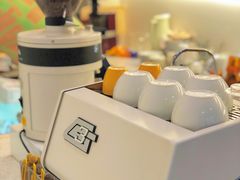 -YECLIP COFFEE黄色回形针咖啡
