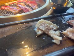 -铭牛烧肉·和牛海鲜自助(高新月牙湖店)