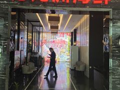 -万龙洲海鲜(大兴绿地缤纷城店)