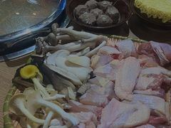 -菌小白火锅(时尚天河店)