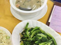 -鹏城人家海鲜酒家·23年老字号(较场尾店)