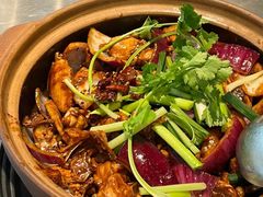 -胡须佬鸡煲四季火锅(海雅缤纷城店)