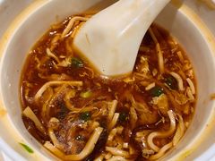 酸辣汤-鼎泰丰(当代商城店)