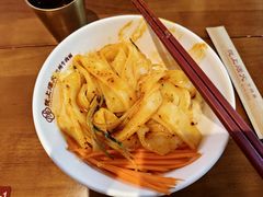 -陇上烟火·兰州牛肉面